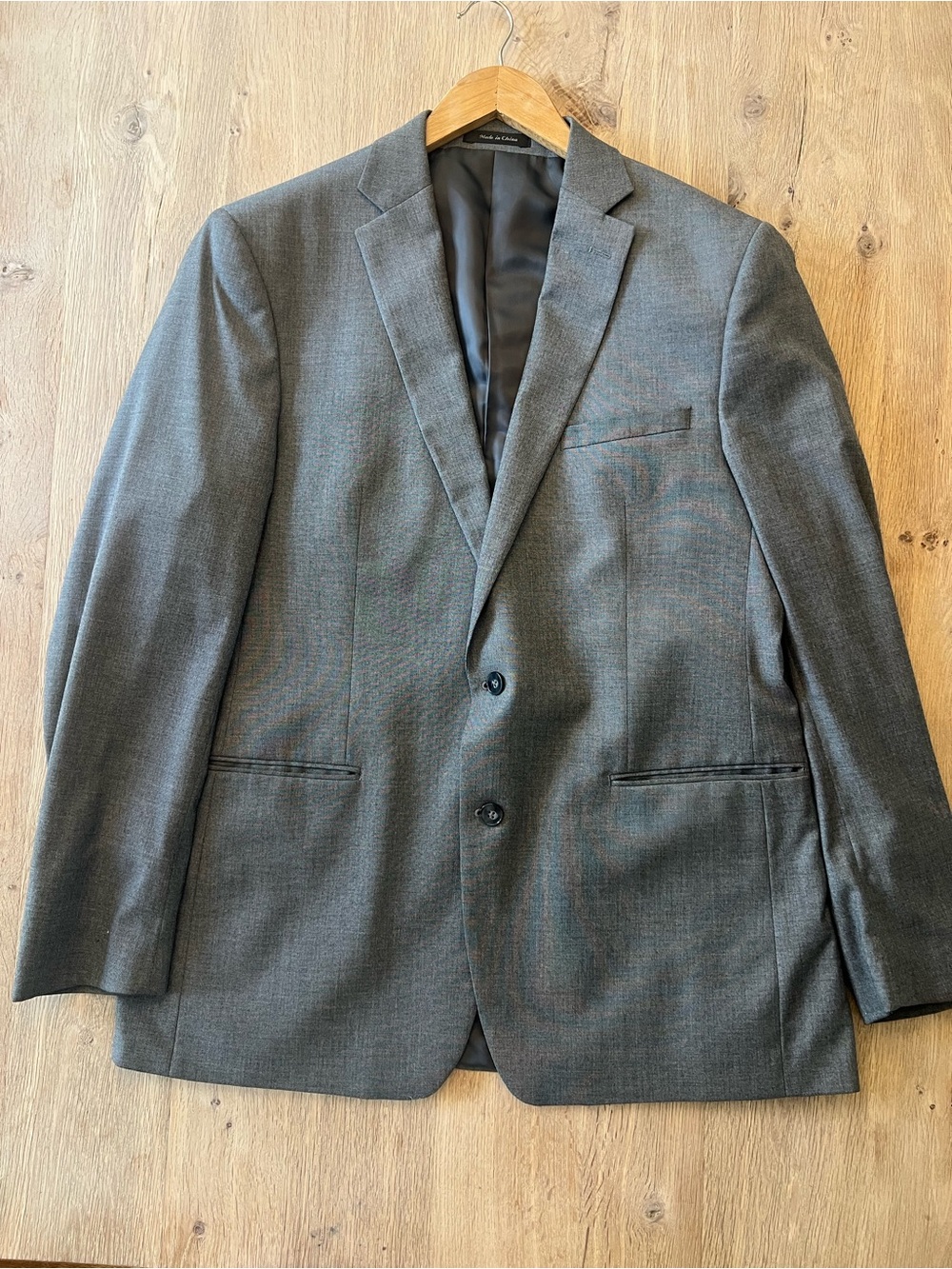 Calvin Klein Men’s Gray Two-Button Blazer Size 46L